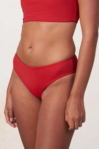Cate Bottom - Scarlet