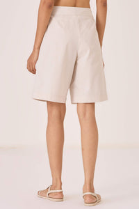 Tswalu Ecru Cotton Shorts