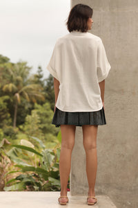 Jay - White Shirt